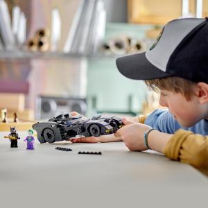 LEGO DC - Batmobile™: inseguimento di Batman™ vs. The Joker™ 76224 *EOL
