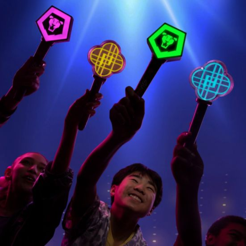 HASBRO - KPop Demon Hunters Light Stick AST. - G47935L4